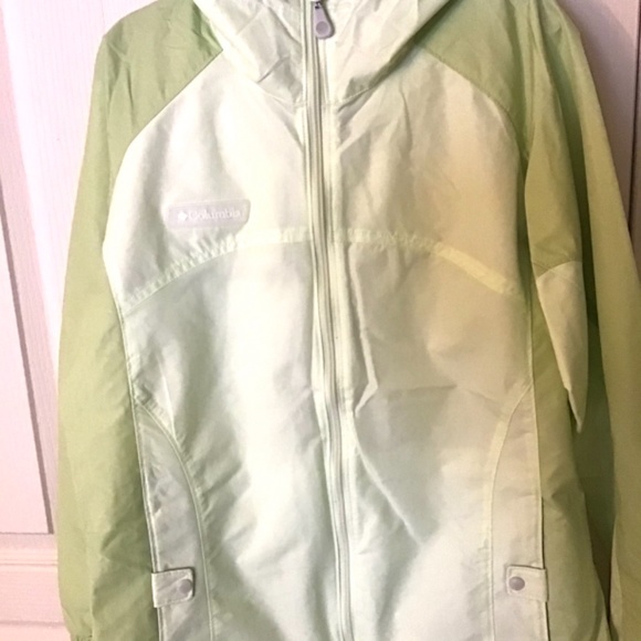Columbia Women’s Rain/Wind Jacket (New) - Picture 2 of 6